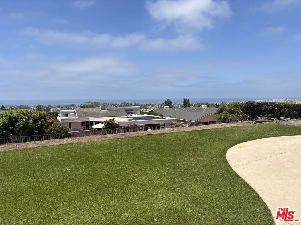 2915 Setting Sun Drive - Photo 0