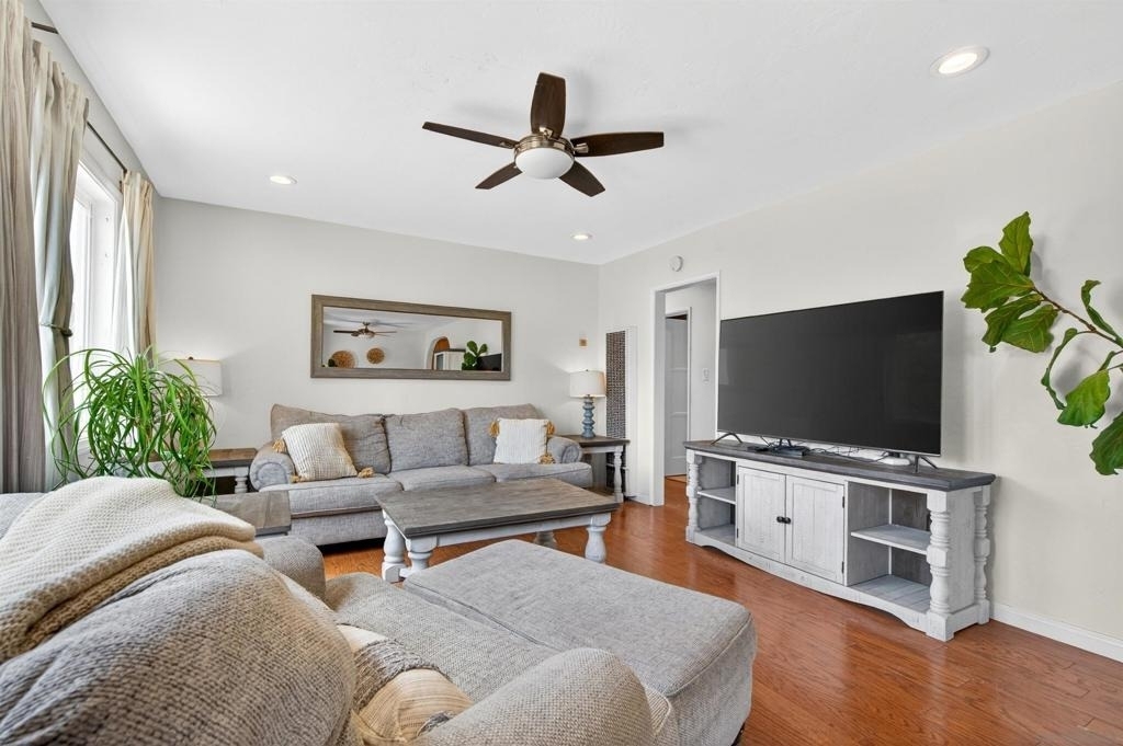 3115 Natchez - Photo 1