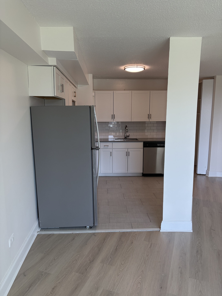 Copy of 3333 Broadway, Unit D2c - Photo 2