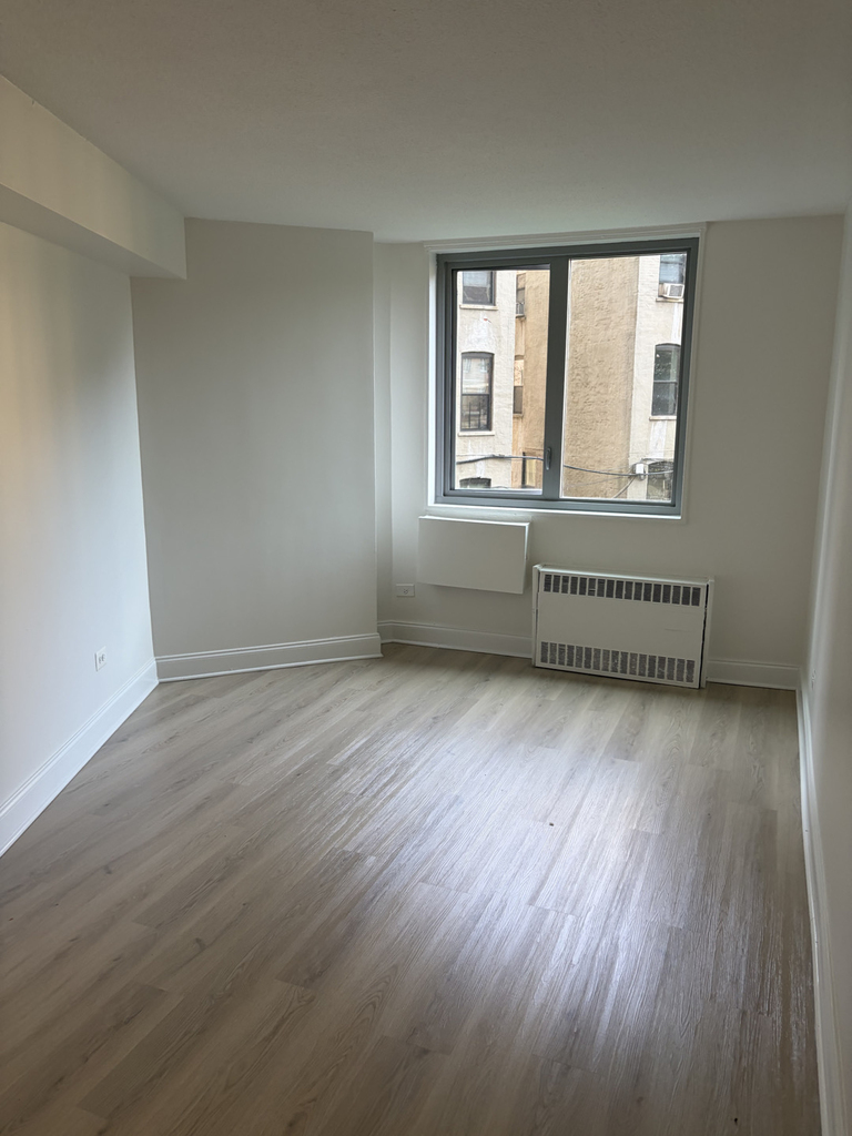 Copy of 3333 Broadway, Unit D2c - Photo 8