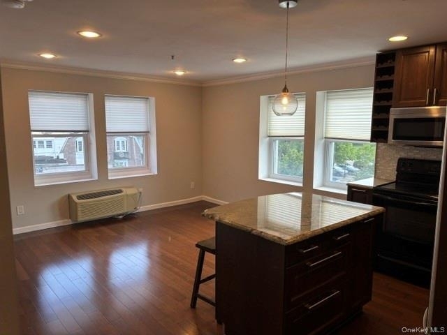 202 Main Street - Photo 2