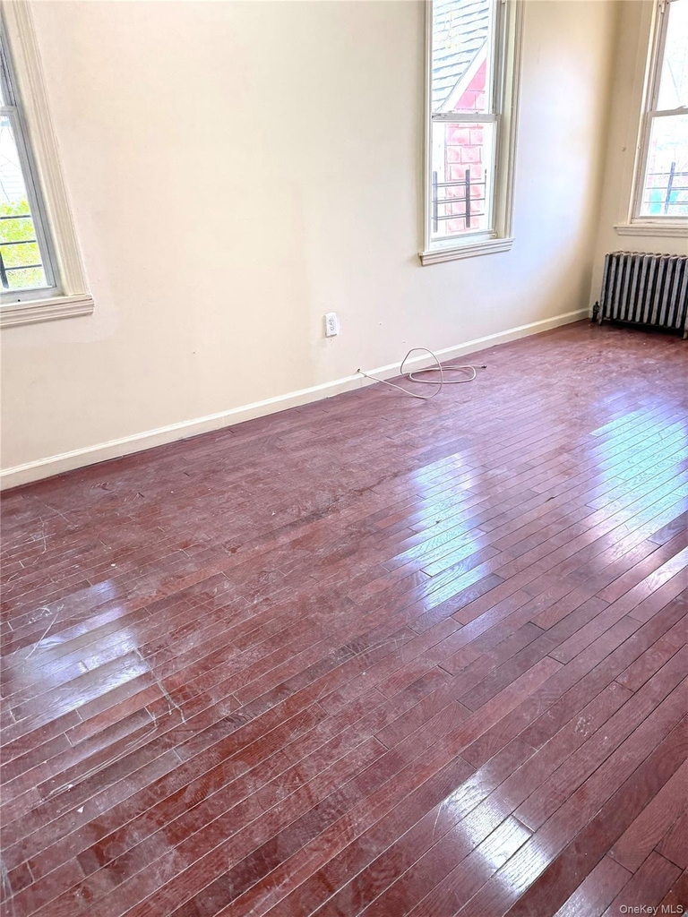145-54 107th Avenue - Photo 2