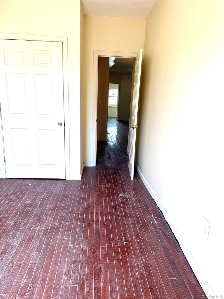 145-54 107th Avenue - Photo 4
