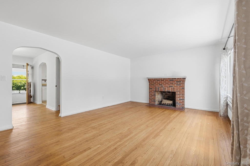 52 Fountain Place - Photo 2