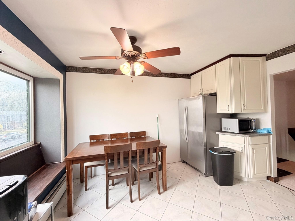 2 Fortune Road W - Photo 4