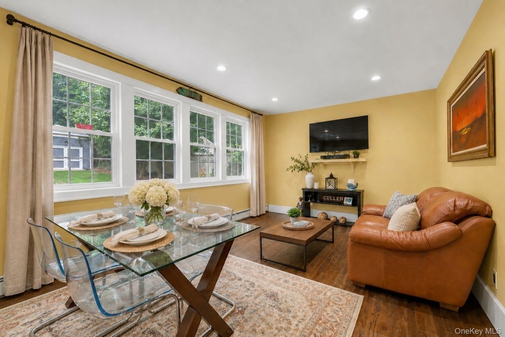 245 Main Street - Photo 7
