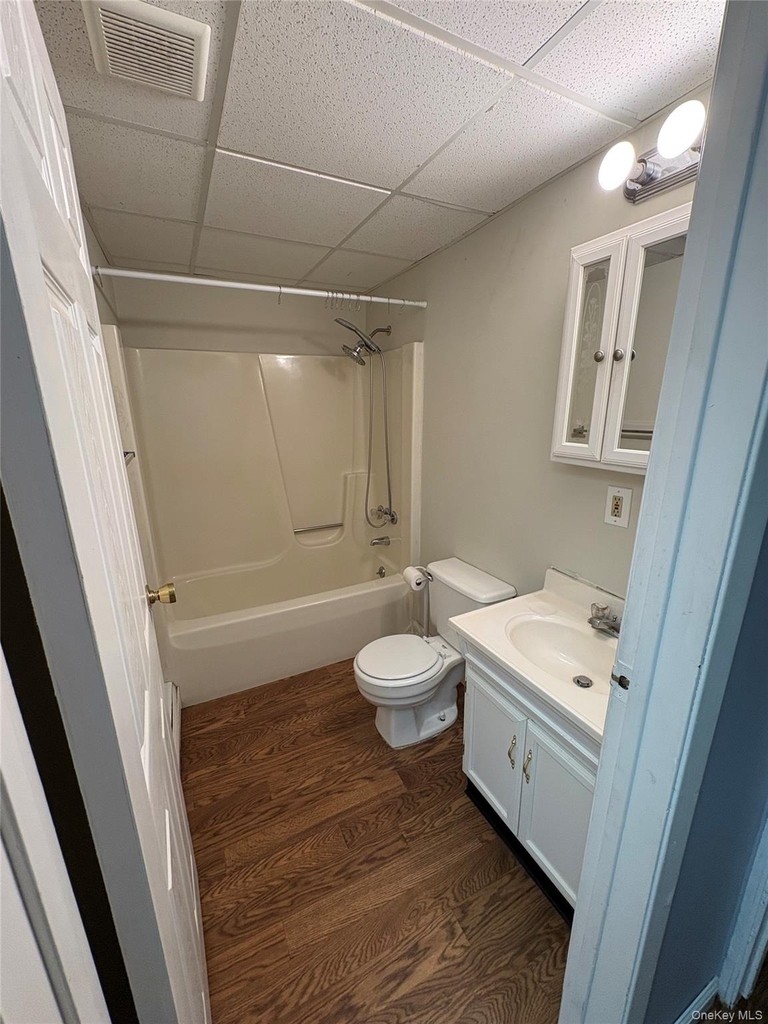 6 Wadsworth Avenue - Photo 11