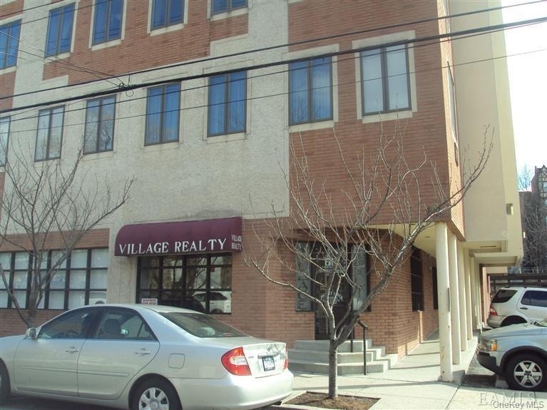 88 Lake Avenue - Photo 0