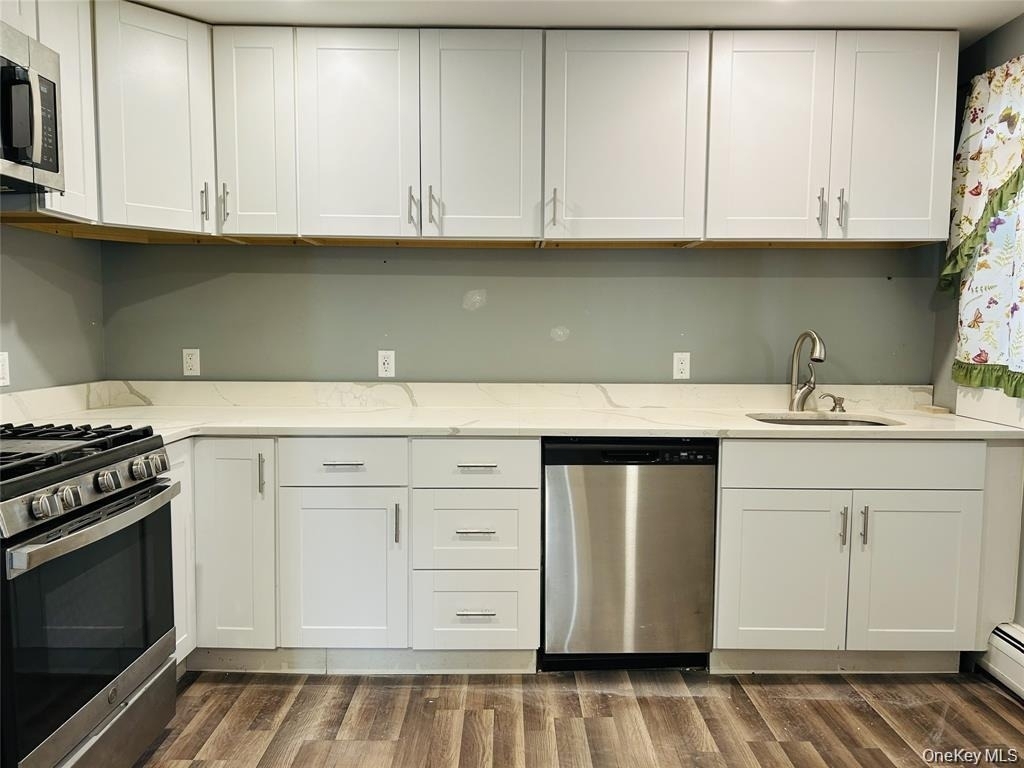 33 Drew Avenue - Photo 1
