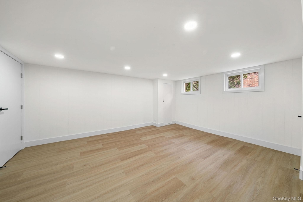12 Warren Lane - Photo 23