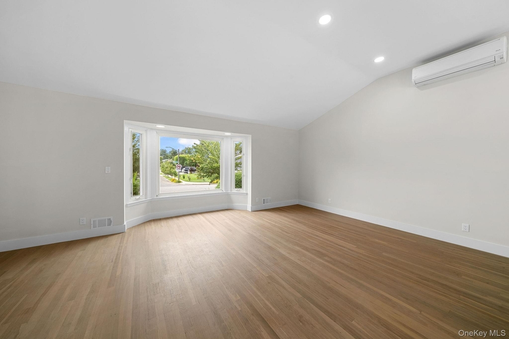 12 Warren Lane - Photo 7