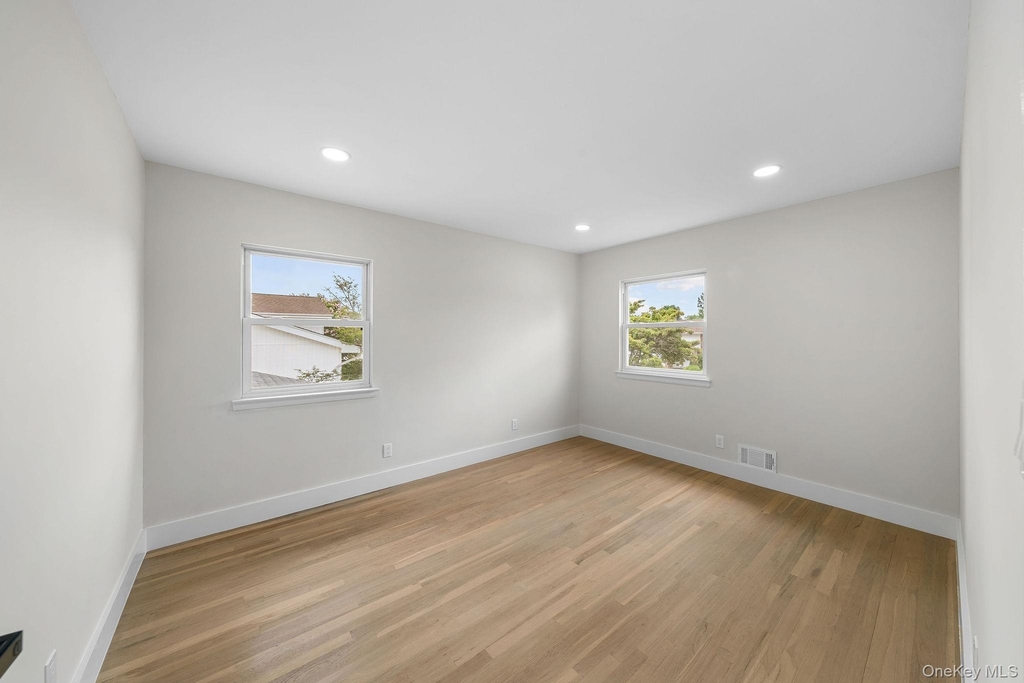 12 Warren Lane - Photo 20