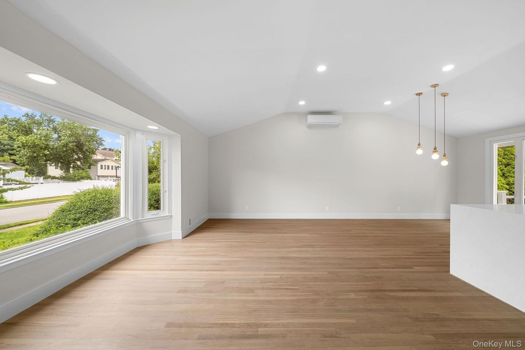 12 Warren Lane - Photo 8