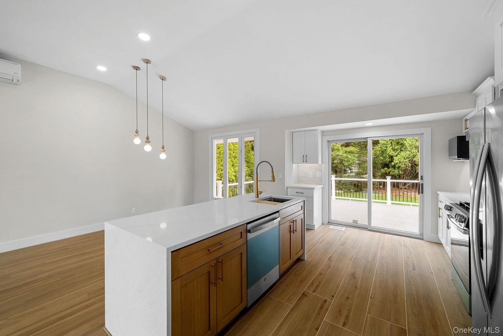 12 Warren Lane - Photo 13