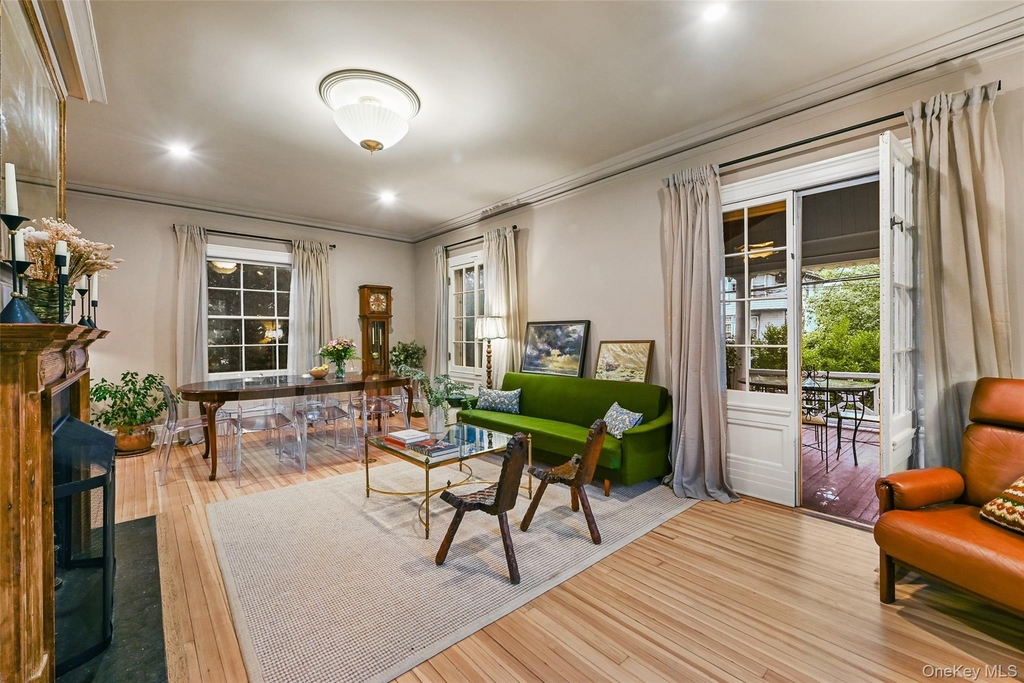 11 Maple Avenue - Photo 9