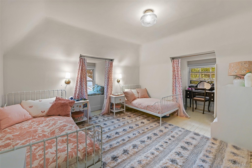 11 Maple Avenue - Photo 36