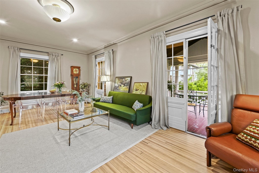 11 Maple Avenue - Photo 13