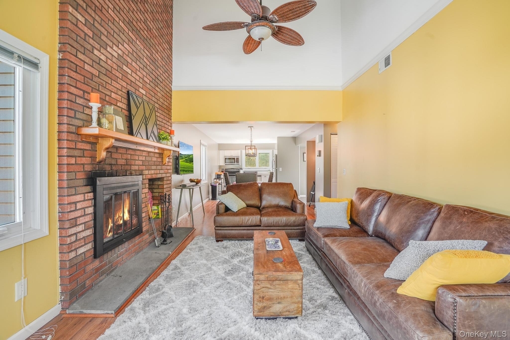 125 Stringham Road - Photo 3