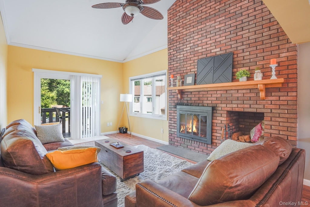 125 Stringham Road - Photo 1