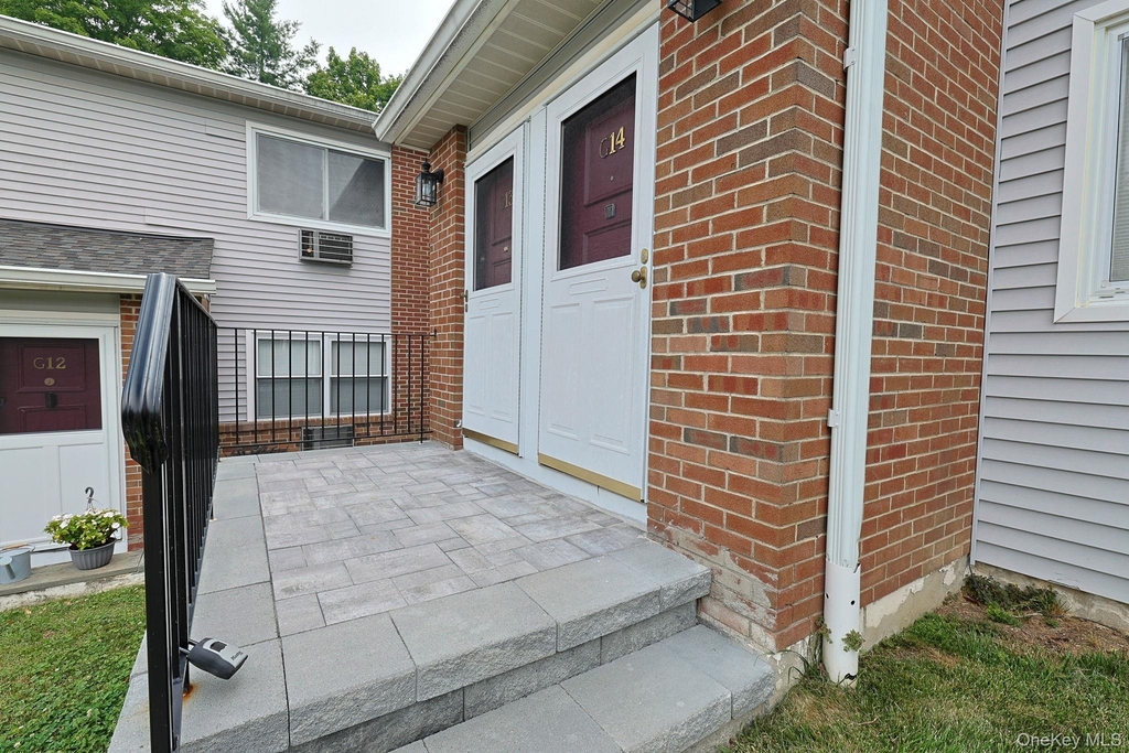 2740 South Road - Photo 8