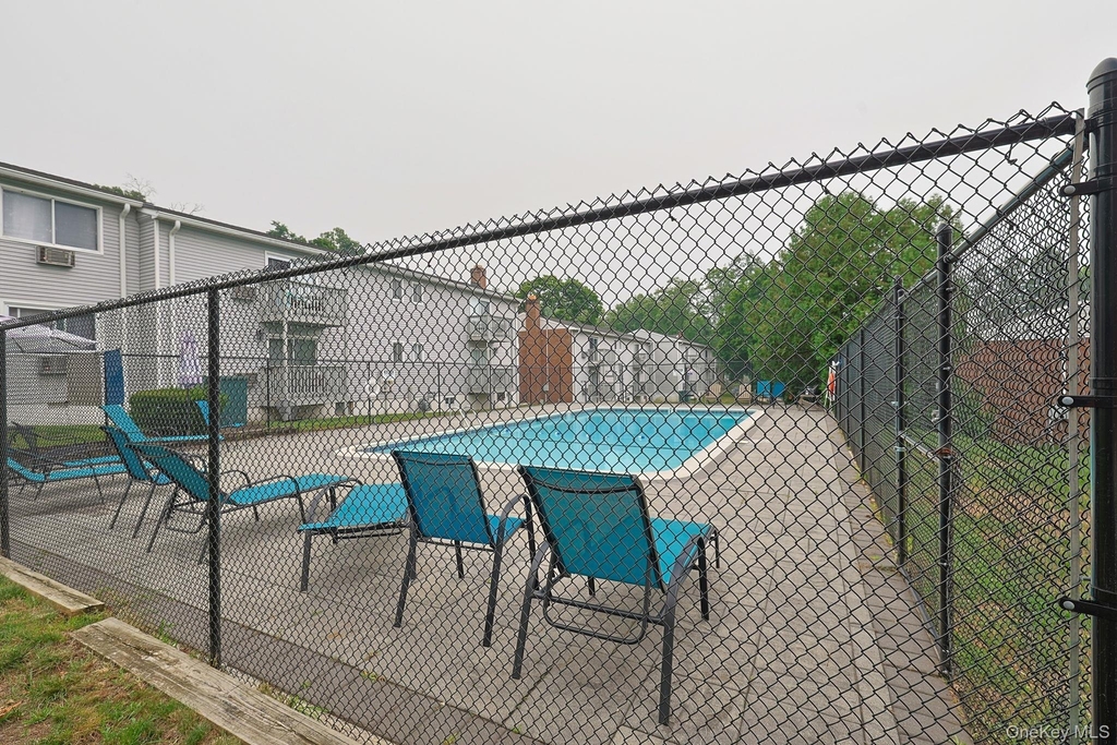 2740 South Road - Photo 9