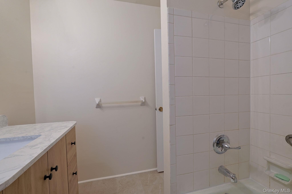 2740 South Road - Photo 3