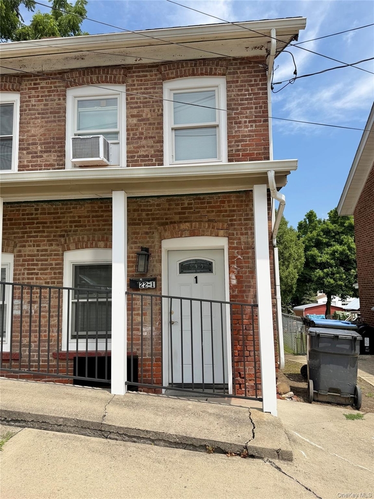 22 Center Street - Photo 12