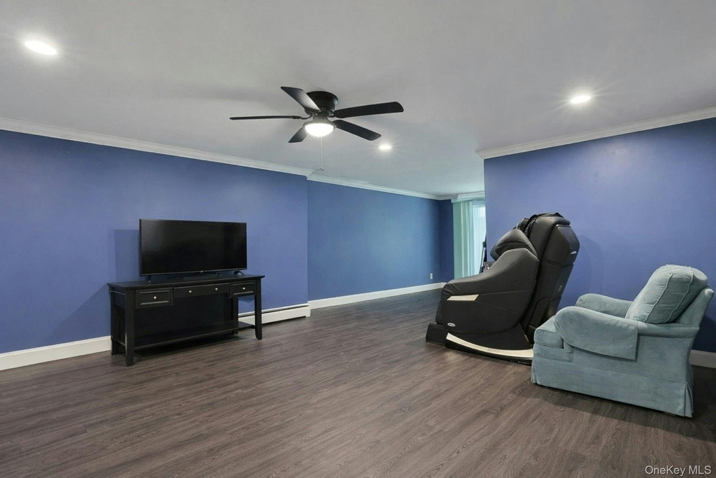 121 Coachlight Square - Photo 17