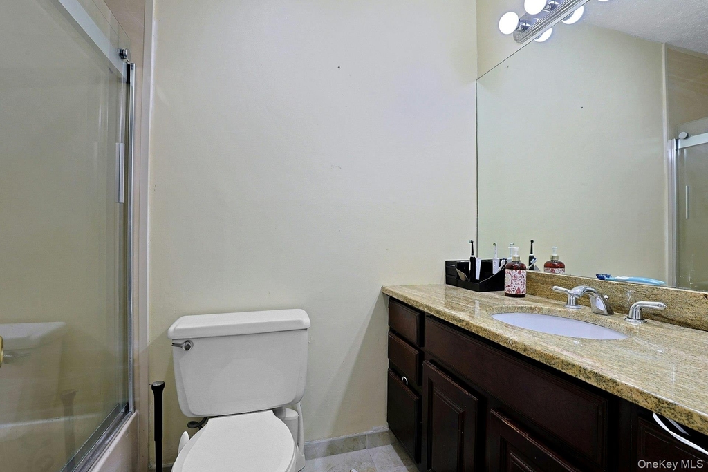 121 Coachlight Square - Photo 15