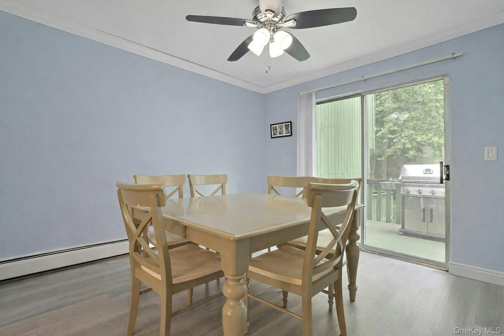 121 Coachlight Square - Photo 6