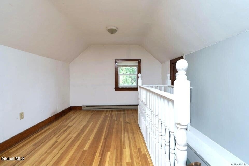 93 Cherry Avenue - Photo 9