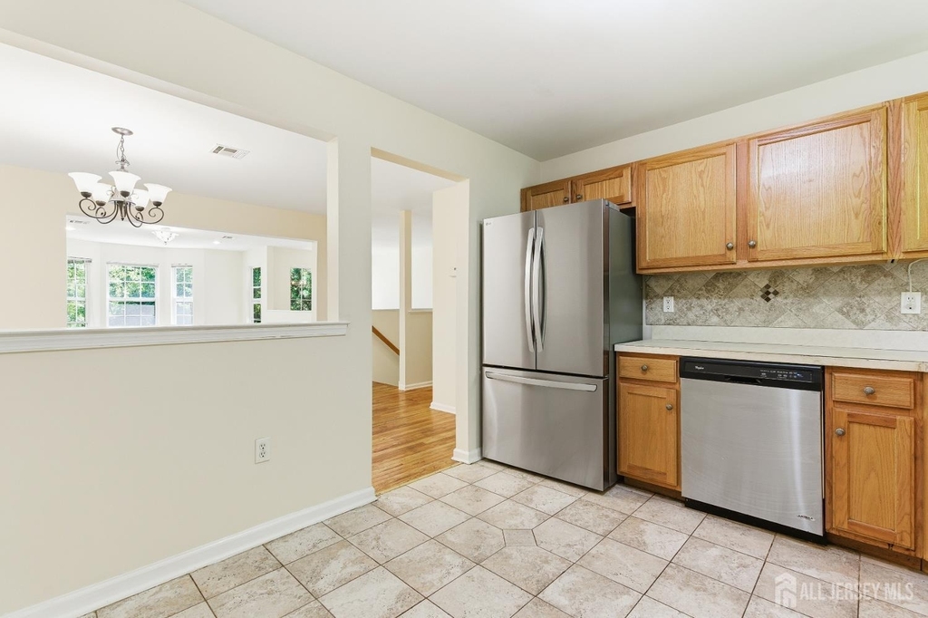 141 Forest Drive - Photo 9