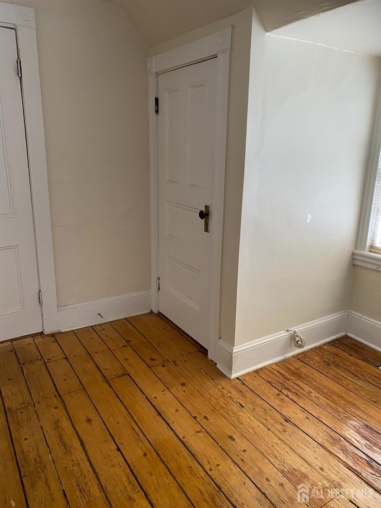 235 Montgomery Street - Photo 5