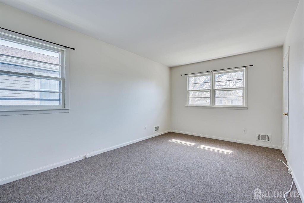 52 Johnson Avenue - Photo 14