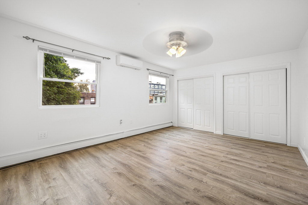16 N Portland Avenue - Photo 8