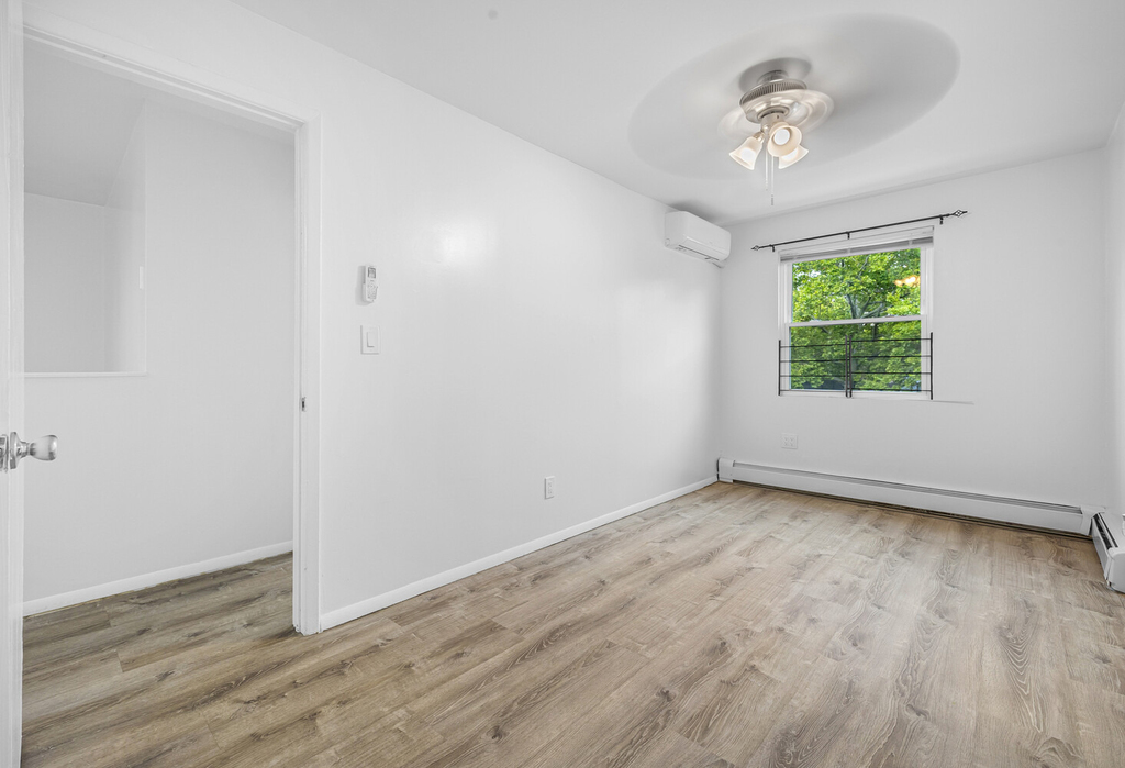 16 N Portland Avenue - Photo 9