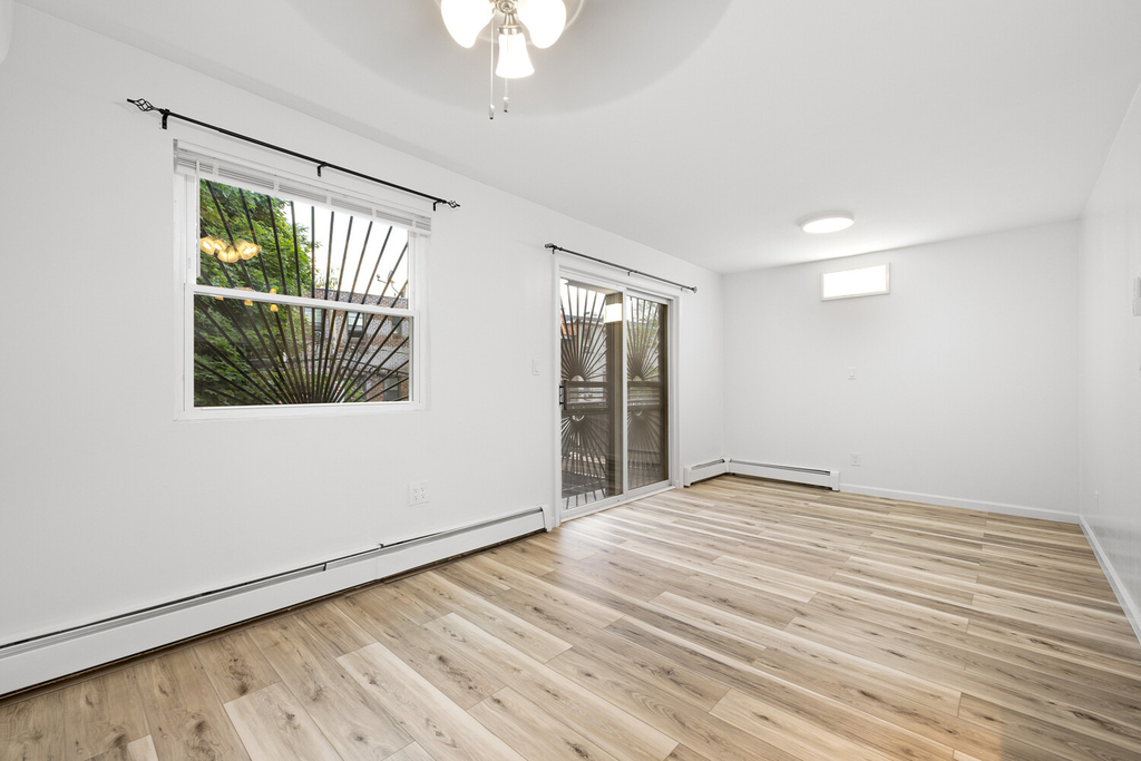 16 N Portland Avenue - Photo 6