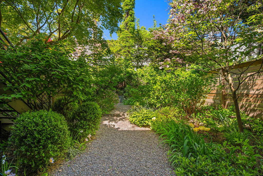 191 Baltic Street - Photo 7