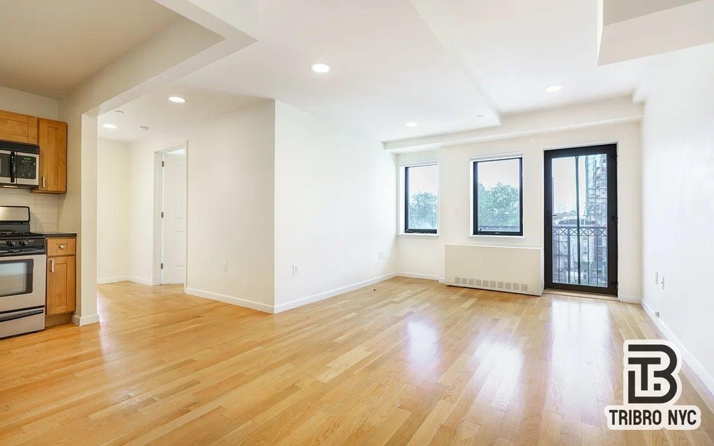31-10 23rd Street - Photo 1