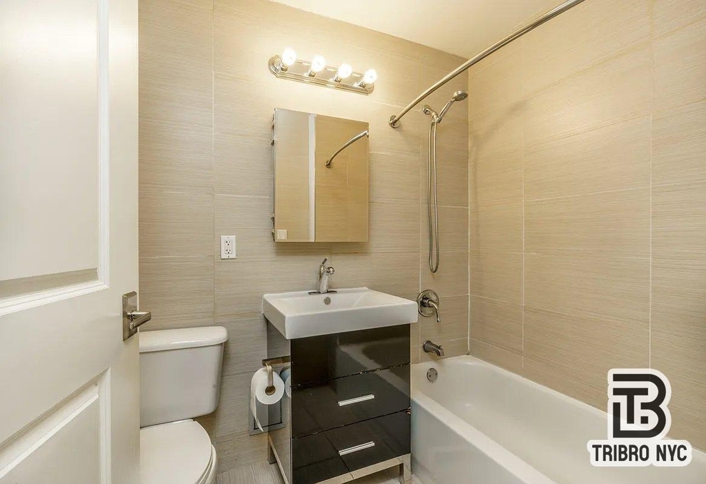 31-10 23rd Street - Photo 6