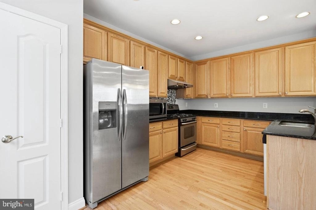 16542 Reservoir Loop - Photo 35
