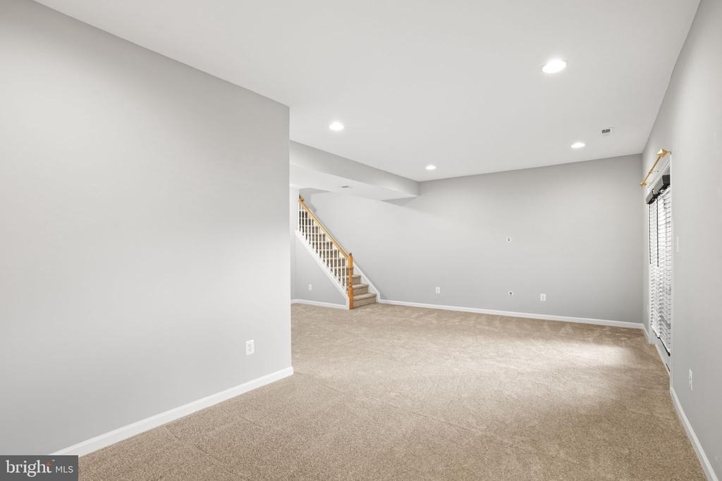 25257 Bald Eagle Terrace - Photo 40