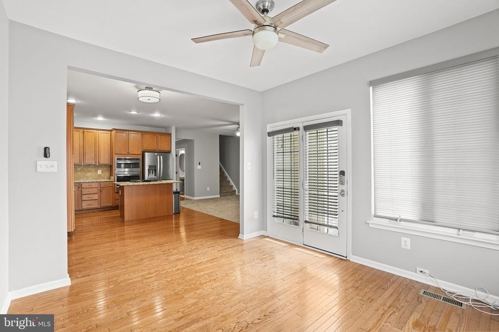 25257 Bald Eagle Terrace - Photo 17