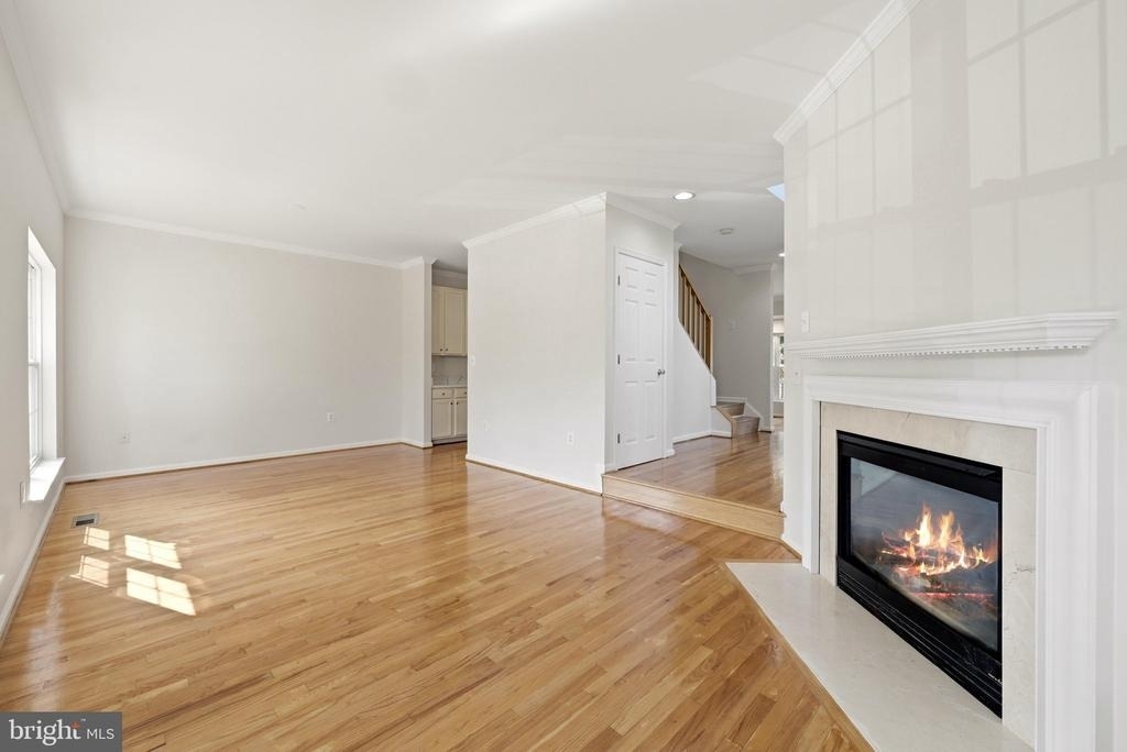 45805 Marlane Terrace - Photo 19