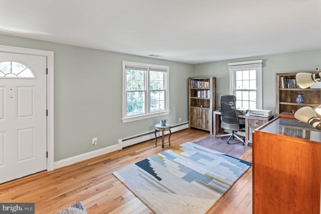 7312 Poplar Court - Photo 6