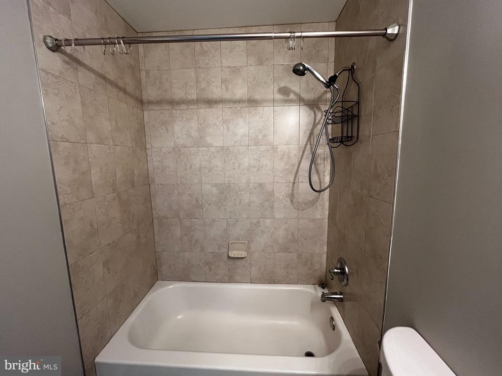 202 Carroll Drive - Photo 11