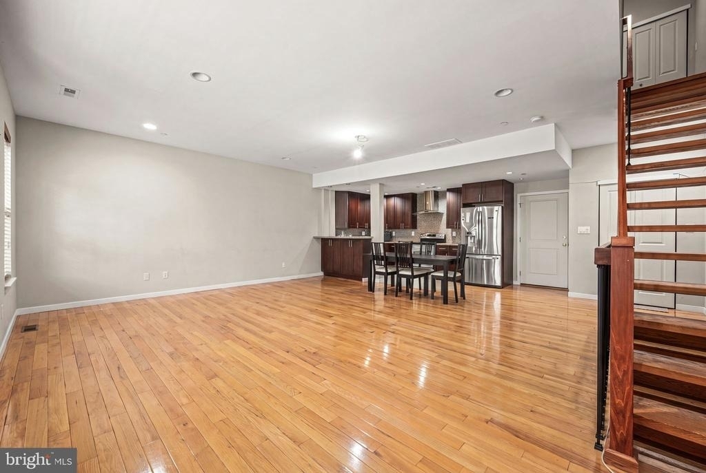 1743 Cambridge Street - Photo 5