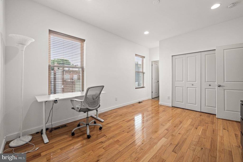 1743 Cambridge Street - Photo 8
