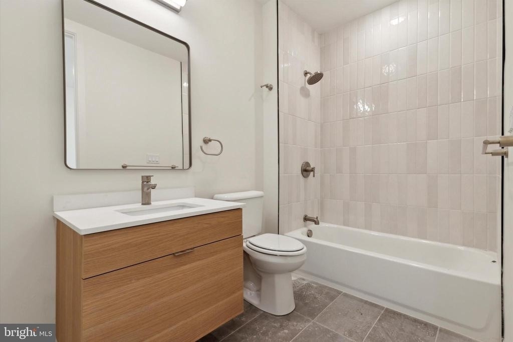 225 N 12th Street - Photo 10