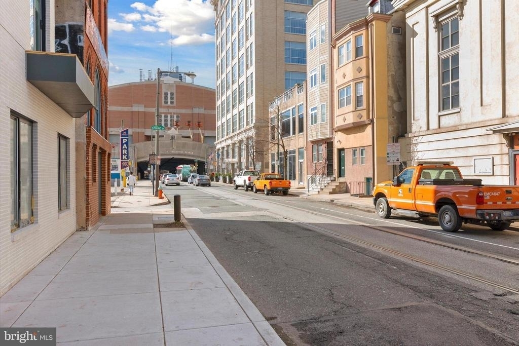225 N 12th Street - Photo 5